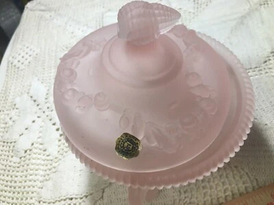 Prato de doces de vidro soprado à mão rosa fosco argonauta, conchas Westmoreland - Imagem 1 de 4