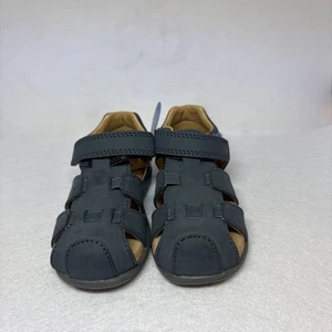 Stride Rite Archie SRT boys 5  NWT Navy Sandals - Picture 1 of 4