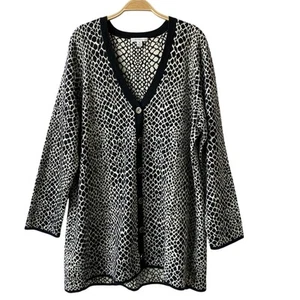 Isaac Mizrahi Mosaic Print Cardigan Sweater Women 2X Black & White Button Front - Picture 1 of 9