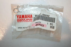 nos yamaha snowmobile motorcycle fuel line clip clamp 90467-08092 - Picture 1 of 1