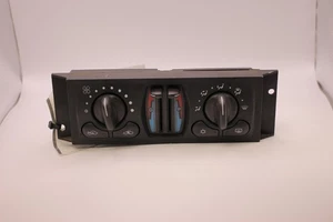 Genuine Chevrolet 10347157 Dual Zone Temperature Control Panel Fits 2004 Impala - Picture 1 of 6