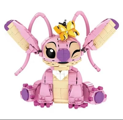 Stitch Rosa Angel 784 Pezzi – Set Costruzioni Compatibile LEGO | Modello Regalo - Immagine 1 di 4