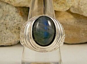 Genuine Malagasy Labradorite Hand Crafted Ring Size 8 TCW 9.65 