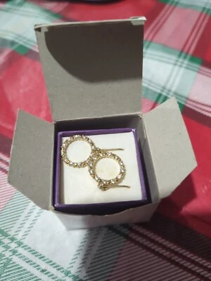 2007 Avon Eternity Circle Rhinestone Hoop Earrings in Purple Ribbon Box - Gold - Image 1 of 3