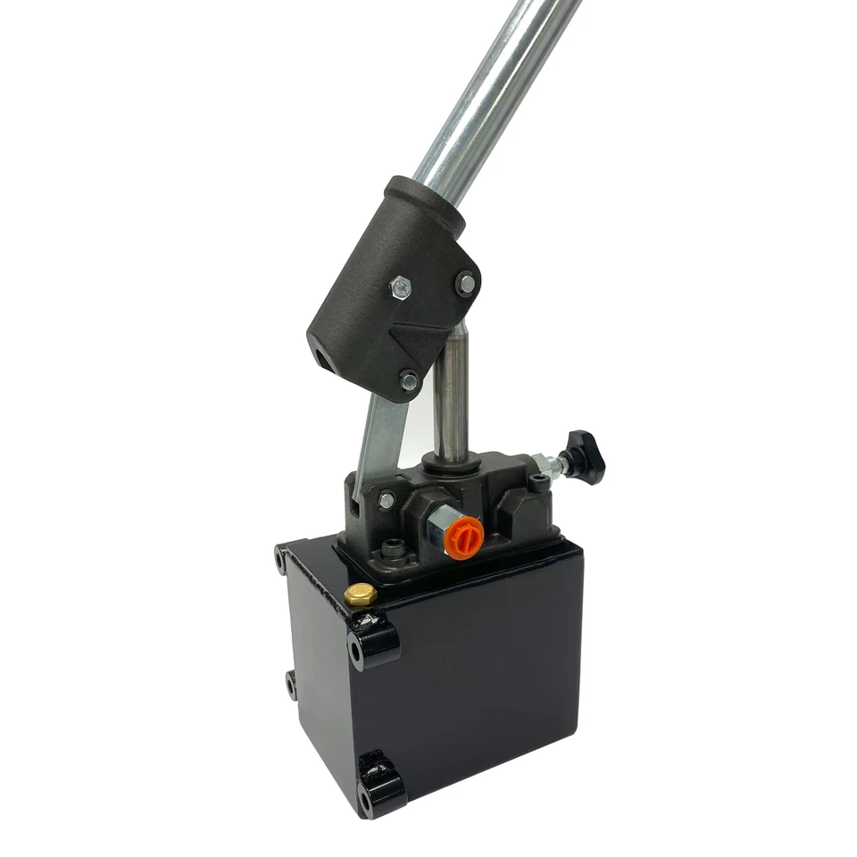 MAGISTER HYDRAULICS Hydraulic piston hand pump 1.5 CID 3 Qts single-acting with release knob