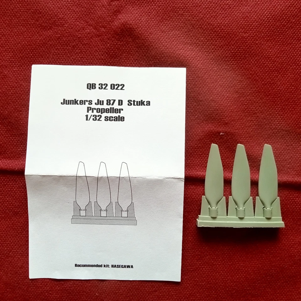 Junkers Ju 87 D Stuka Propeller for Hasegawa kit - scala 1/32 Quickboost 32 022 - Immagine 1 di 1