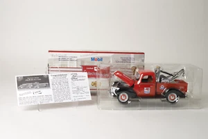 2001 Mobil Vintage Tow Truck Limited Edition Collectors Series Diecast 1:18 NEW - Picture 1 of 6