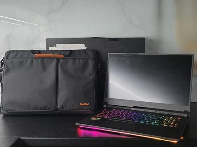 ASUS ROG Strix G17 G713PV 17,3" 240Hz R9 7945HX RTX 4060 32GB DDR5 3TB - Bild 1 von 4