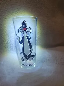Sylvester 1973 Pepsi Looney Tunes glass - Picture 1 of 10