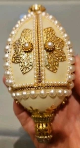 Artisan's Decorative Goose Egg 5 In H , 3 in Circumstance - Picture 1 of 12