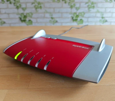 AVM FRITZ! Box 4040 Dual-band WLAN Router mit OpenWrt Firmware - Bild 1 von 4