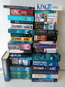 Job Lot of 35+ Stephen King Books - Paperback / Hardback - Picture 1 of 5