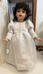 Vintage Delton Porcelain Doll “Brandi”#78/1200 *Rare* With COA Stand Box - Picture 1 of 10