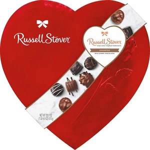 RUSSELL STOVER I LOVE YOU Red Foil Heart Assorted Milk & Dark Chocolate Gift - Picture 1 of 1