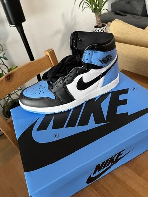 EU Größe 42,5 - Jordan 1 Retro OG High UNC Toe - Bild 1 von 4