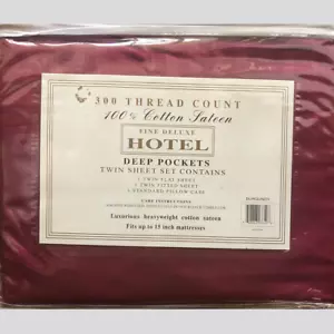 Fine Deluxe Hotel 300 Thread Count Burgundy Sheet Set - Picture 1 of 1