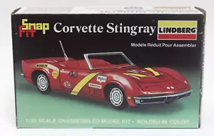 Lindberg 144 1972 Corvette Stingray Snap kit 1:32 made in USA 1981 nuovo con scatola verde - Foto 1 di 4