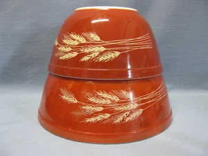 PYREX, 2 VINTAGE ROUND MIXING BOWLS AUTUMN HARVEST, #402 & #403 - Picture 1 of 18