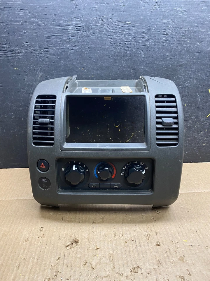 Nissan Xterra 2005-2008 radio aire acondicionado temperatura calor control de clima OEM v1523 DG Foto 1 de 4