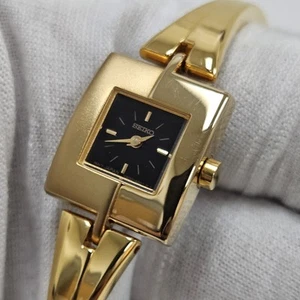 Vintage Seiko Ladies Dress Bracelet Watch Gold Tone V400-6270 New Battery W Box - Picture 1 of 12
