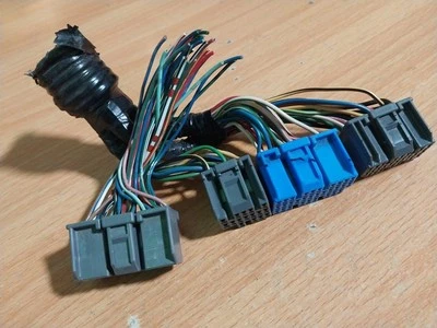 Conectores de cableado ECU Honda Accord 2000-2002 37820-PAA-A54 Foto 1 de 3