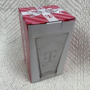 T-Mobile Tuesdays Christmas Holiday 16 oz Glass Cup New In Box - Picture 1 of 12