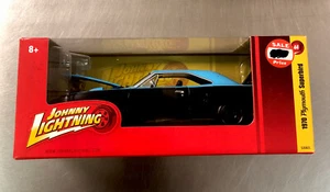 JOHNNY LIGHTNING 1970 PLYMOUTH SUPERBIRD BLACK/BLUE PAINT  1:24 SCALE SEE PICS - Picture 1 of 4