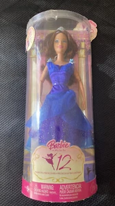 Barbie 12 Dancing Princesses Courtney Doll - Picture 1 of 5