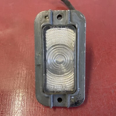 1946 1947 1948 OLDSMOBILE CONJUNTO DE LENTES LUZ DE ESTACIONAMIENTO IZQUIERDA Foto 1 de 4