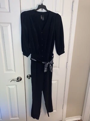 Macacão feminino preto Bisou Bisou com cinto opcional médio - Imagem 1 de 4