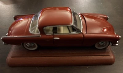 1953 Franklin Mint Studebaker 1/43  Commander Starliner Dark Red - Image 1 of 4