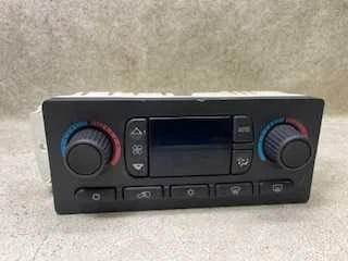 Climatizador automático de temperatura 15845093 compatible con 06-09 GMC ENVIY h11-202171 Foto 1 de 4