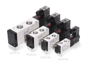 1 Stück AirTAC Magnetventil 4V210-08A AC220V 4V21008A Neu - Bild 1 von 1