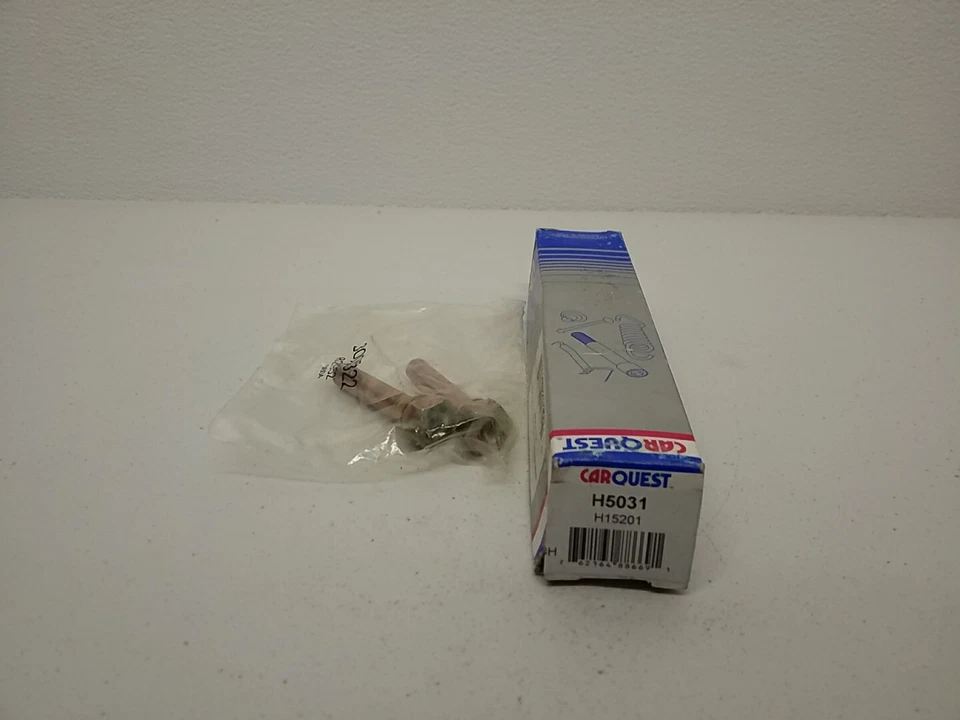 Комплект болтов суппорта дискового тормоза H5031 Carquest CARQUEST H5031 - Изображение 1 из 3