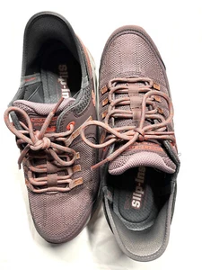 250123 Womens 10 M SKECHER Summits AT Slip-In All Terrain Sneaker Shoes EUC - Imagen 1 de 8