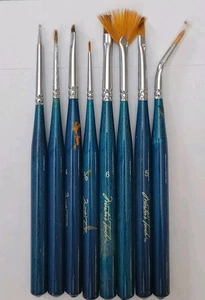 Set 8 Pezzi Spazzole Master's Touch Nylon Dettagli Fine Taglie Assortite Usate Mini - Foto 1 di 6