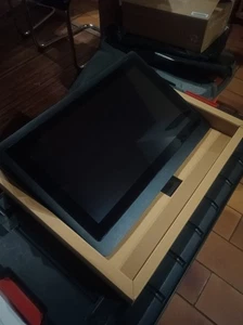 Wacom Cintiq 16 Tablette Graphique - Noire (DTK1660K0B) + Support inclinable - Zdjęcie 1 z 5