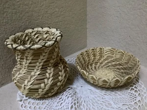 Zwei Vintage Tohona O'odham Papago Indianer Indianer Körbe 6" Neu mit Etikett - Bild 1 von 8