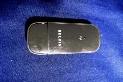 Belkin Wireless USB Adapter  F7D1101 v1 - Lights Up Untested - Image 1 of 4