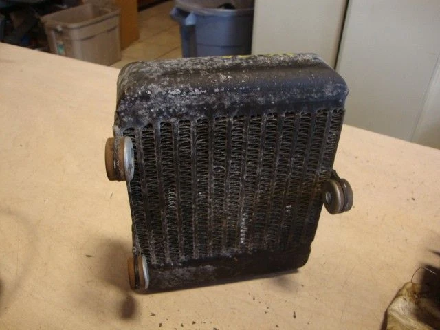 PHAETON   2004 Automatic Transmission Oil Cooler 223953 - Image 1 of 4