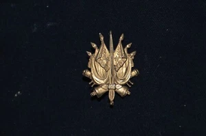 ATTRIBUT HAUSSE COL-OFFICIER EPOQUE 2° REPUBLIQUE OU 3° REPUBLIQUE-PRESIDENCE ? - Bild 1 von 2