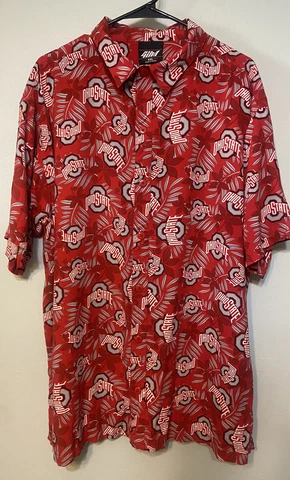 Ohio State Buckeyes HAWAIN  button up short sleeve men’s size XXL  Block O Cover