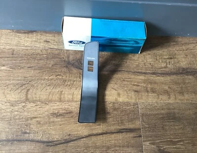 Cubierta de interruptor de bloqueo de puerta eléctrica Ford Thunderbird 1985-1989 derecha E6SZ-14B088-B Foto 1 de 4