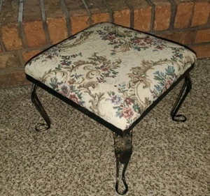VTG Antique Floral TAPESTRY FOOT STOOL With Rustic Black/Gold LEAF Metal Legs! - Picture 1 of 7