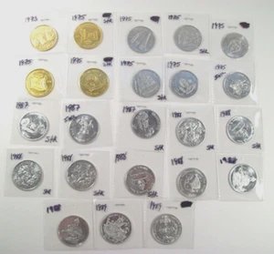 Lote de monedas vintage de fichas dobles de Mardi Gras, años 70, 80 - Imagen 1 de 13
