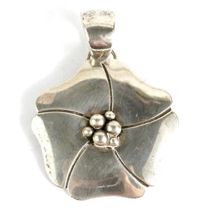 NATIVE AMERICAN NAVAJO ARTIE YELLOWHORSE STERLING Silver FLOWER PENDANT - Picture 1 of 2