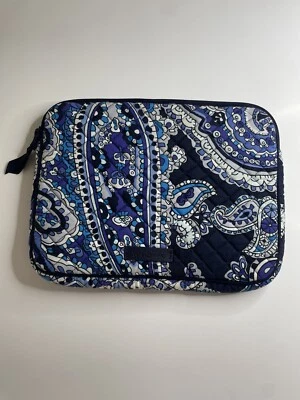 Vera Bradley Tablet Sleeve Capa Acolchoada Bolsa em Azul Paisley Noturno Profundo - Imagem 1 de 4