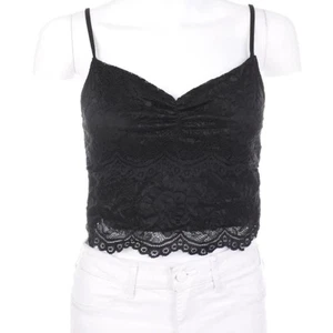 Top corto Ruche de encaje negro - mediano - Streetwear cumple con la nostalgia Y2K Grunge Goth - Imagen 1 de 5