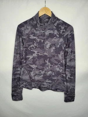 Lululemon Outrun The Elements Half Zip Women's Size 8 Medium Incognito Camo Rulu - Image 1 of 4