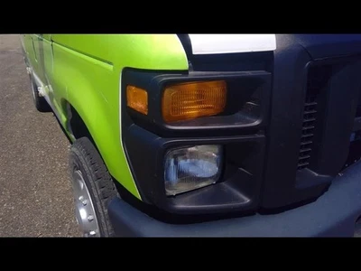 Passenger Right Headlight Sealed Beam Fits 97-17 FORD E350 VAN 596478 - Image 1 of 4